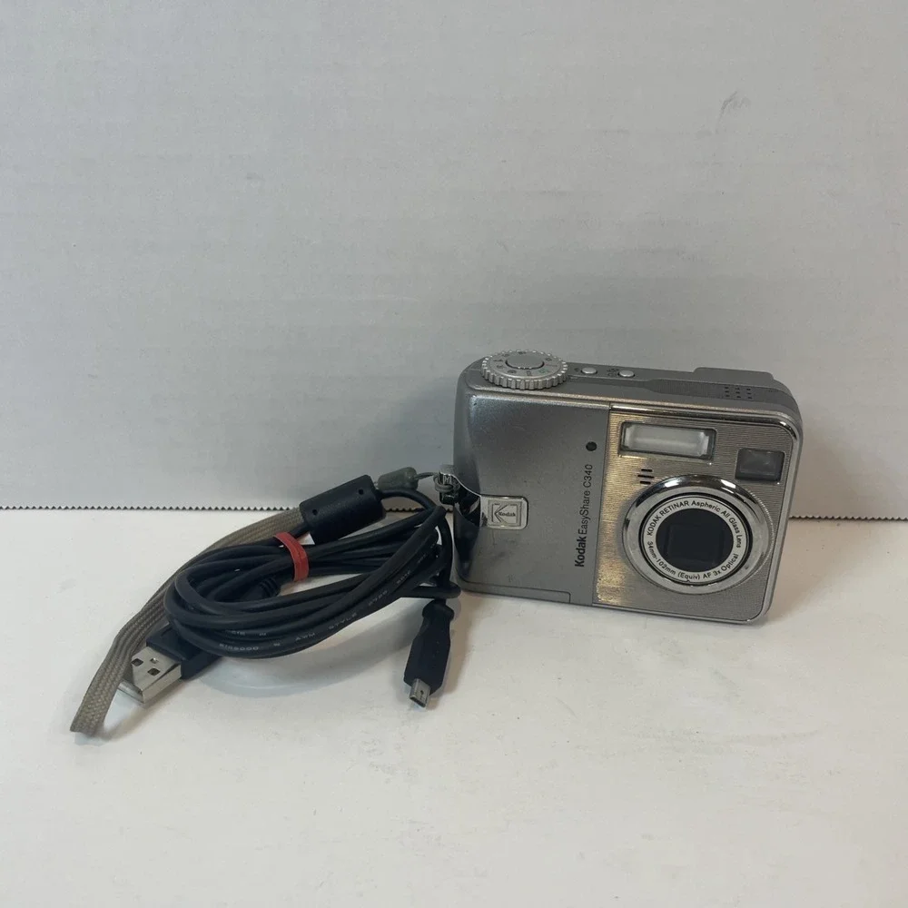 Kodak Digital Camera Silver EasyShare C340 5.0MP 3x Optical Zoom Vintage